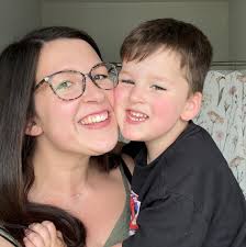 What is the best place for pedicure and eyebrow wax in Plainfield?