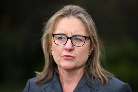 Allan era begins with new-look Victorian cabinet