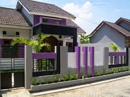 Jika anda bingung dalam memilih model pagar rumah yang cocok sesuai dengan struktur rumah anda, mungkin beberapa gambar pagar rumah minimalis dibawah ini dapat. 60 Model Pagar Rumah Minimalis Besi Dan Kayu Modern Rumahpedia