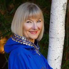 Frozen Voices: A Speech Therapist's Alaskan Memoir: Roberts Johnson, Kit:  9798988794912: Amazon.com: Books