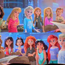 Anyone Notice How Anna And Merida Have Matching Shirts Disney Princess Movies Disney Princess Drawings Disney Princess Wallpaper