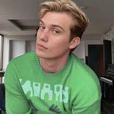 London Boy Nicholas Galitzine