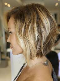 Idee Tendance Coupe Coiffure Femme 2017 2018 Carre Plongeant Degrade 30 Modeles Tendance Madame Tn Magazine Feminin Numero 1 Mode Beaute Shopping Lifestyle 30 coiffures repérées sur les. idee tendance coupe coiffure femme