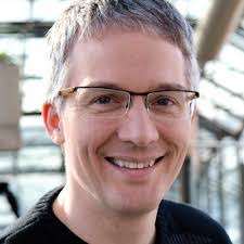 Kenneth Tupper's Instagram, Twitter & Facebook