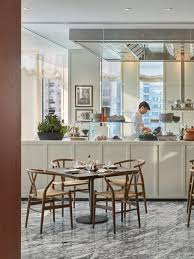 The furnishing in the dining hall is like what you will find in many contemporary chinese restaurants, but not as impressive as the entrance lounge. Asaya Kitchen Health Conscious Cuisine Hong Kong Restaurant
