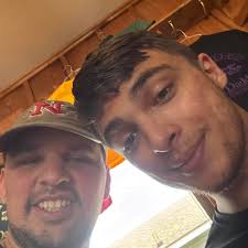 Who stole Blue's toothpaste, the red hat clue?