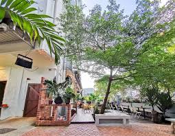 Since opening in 2015 we have served extraordinary food and drinks. Raw Kitchen Bar Kampung Bugis Skip The Starters Bet On The Mains