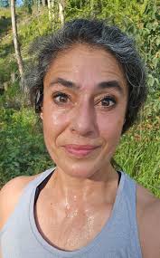 Hi wondering what vitamins people generally take to keep them moving well &  healthy? I'm female