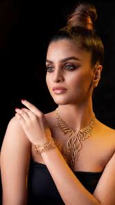 A statement necklace, a bold bangle, pure elegance in motion.  #srilathajewellers #kegalle #srilanka #engagementring #engaged #ringtrend  #weddingring #necklace #bangles