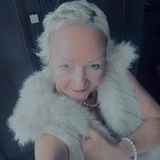 Montreal's Henri Henri Hat Store Celebrates 90 Years of Tradition