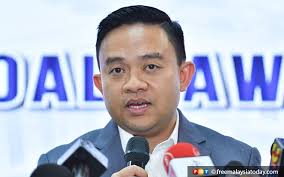 We Could Bring Back Travel Ban On Defaulters Warns Ptptn Chief Free Malaysia Today