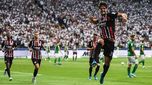 Get the latest fc vaduz news, scores, stats, standings, rumors, and more from espn. Fc Vaduz Gegen Eintracht Frankfurt Live Im Tv Und Livestream Sehen Sportbuzzer De