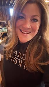 I’m getting excited for all the pretty Christmas-y things! 🎄 , (You can  call Robyn down at the store, 541-889-9109, if you’re interested in any of  these beautiful things! 😊)