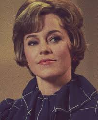 Maybe you would like to learn more about one of these? Elizabeth Banks As Jill Ruckelshaus Mrs America Fx On Hulu