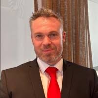 20+ "Darren Sa" profiles