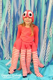 Diy Octopus Costume Giggles Galore Diy Halloween Costumes For Kids Homemade Halloween Costumes Halloween Costumes For Kids