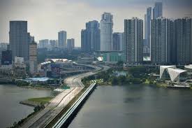 Johor bahru is a unique city to visit as a transit stop between malaysia and singapore. Johor Hopes Covid 19 Vaccination Drives In S Pore And Malaysia Will Enable Border To Reopen Se Asia News Top Stories The Straits Times