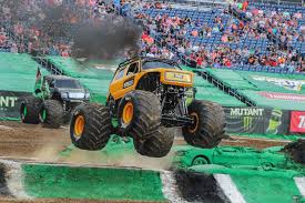 After filming in october 2016 in cleveland, ohio, the wait is over. Diesel Brothers Monster Jam Debut Duramax Powered Brodozer