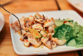 Singapore is the city that always eats and if you prefer to stay in and enjoy a meal within the comforts of home, a diverse range of cuisines delivered right to your doorstep is readily available to cater to your every nocturnal craving. Jam Factory Puchong Bring On The Night With Seafood