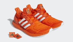 Adidas ultraboost ultra boost 4.0 triple white (bb6168) mens sizes ships fasttop rated seller. Adidas Ultra Boost College Pack Release Info How To Buy The Shoes Footwear News