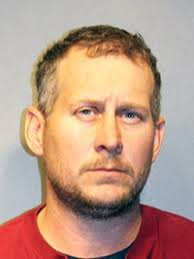 Judge pushes back arson sentencing