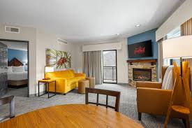 41 riverside drive, johnson city, ny 13790. Camelback Lodge Indoor Waterpark Home Facebook