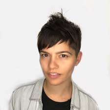 To style it, use a tiny bit of hair gel around the. 13 Modern Androgynous Haircuts For Everyone