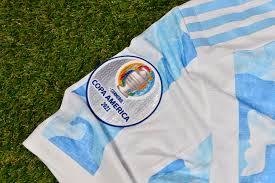 El logo fue diseñado por inés arrondo y representa a una leona lista para atacar. Argentina National Team Match Issued Shirt Vs Bolivia Copa America 2021 Messi Lionel Dieci Auctions