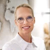 Lisa Giarrusso's Instagram, Twitter & Facebook