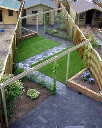 Fantastic Garden Path And Border Idea Narrow Garden Small Garden Design Backyard Landscaping Designs