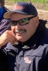 Luke Kendall's Instagram, Twitter & Facebook