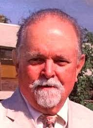 Dan Dillon's Instagram, Twitter & Facebook