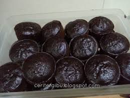 Kek kukus coklat lembap via himpunanresepibonda.blogspot.com. Cara Membuat Resepi Kek Coklat Kukus Moist Azie Kitchen Foody Bloggers