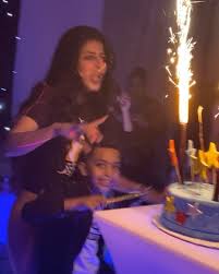 تداول رواد مواقع التواصل الاجتماعي مقطع فيديو للناشطة على مواقع التواصل الاجتماعي، المقيمة في السعودية أروى عمر، كشفت فيه قيمة. Ù…Ø±Ø§Ù… Ø§Ù„Ø¹Ø¨Ø¯Ø§Ù„Ù„Ù‡ Ø¹ÙŠØ¯ Ù…ÙŠÙ„Ø§Ø¯ ÙˆÙ„Ø¯ Ø§Ø±ÙˆÙ‰ Ø¹Ù…Ø± Ø§Ù„Ù„Ù‡ ÙŠØ·ÙˆÙ„ Ø¨Ø¹Ù…Ø±Ù‡