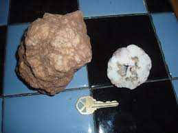 These round nodules are a favorite for rockhounds, and if you find the right spot they can actually be quite abundant. Geodes In Arizona The Gates Of Lodore