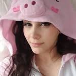 Linzo Darling's Instagram, Twitter & Facebook