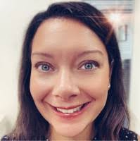 Angie Snell's Instagram, Twitter & Facebook