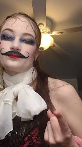 Max Kent 😵‍💫🌈❤️‍🔥 (@manicmaxxx)