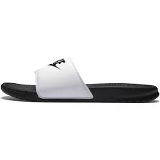 Claquettes Nike Benassi Noir Blanc Footkorner Zamów koszulka adidas ais prime tee czarna w najniższej cenie w sklepie 1but.pl • claquette adidas pas cher paris new adidas produkuje obuwie sportowe o różnym przeznaczeniu, w tym treningowe. claquettes nike benassi blanc noir