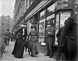 Everyday Life On Grafton Street In The 1890s Cool Old Photos Grafton Street Street Scenes Street Photography