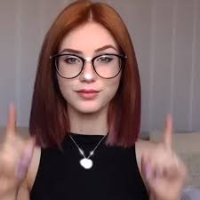 Amanda Kuss (amanndakus09)