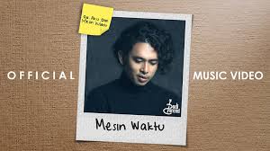Akan datang masa dimana kita hanya mampu berkeluh dan menyesal berharap doa dapat memutar waktu percayalah waktu masih tersisa percayalah hanya kita yang bisa. Tuak Nyawa Chord