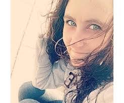 Samantha Sheldon's Instagram, Twitter & Facebook