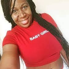 Porche Henderson's Instagram, Twitter & Facebook