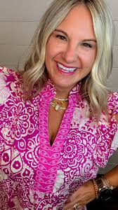 Besides it looking fantastic, it’s BOGO FREE too! 😍👗 ••••  #boutiquebellabella #LookOfTheDay #WardrobeGoals #TrendingNow #BOGOFree  #BellaBellaStyle #BoutiqueDeal #ShopAndSave #ClosetGoals #BellaBabe ...