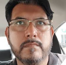 Vas en una carretera a 60 km/h y de pronto sale un tope a unos 3m ¿Qué  haces?