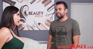 Analía Lipha fucking her neighbour to do him a favour