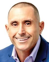 Gary Aubuchon's Instagram, Twitter & Facebook