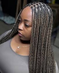 Do anybody have this color of wig 12:56 LTE 70 AnnVincentMmadu19 Ann  Vincent Mmadu 19h 1)) ...X X … Send message...