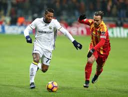 Fenerbahçe, yeni malatyaspor ve göztepe'nin ardından kayserispor'a da mağlup olarak üst üste 3 kez mağlup oldu. Fenerbahce Sk On Twitter Mac Sonucu Kayserispor 4 1 Fenerbahce